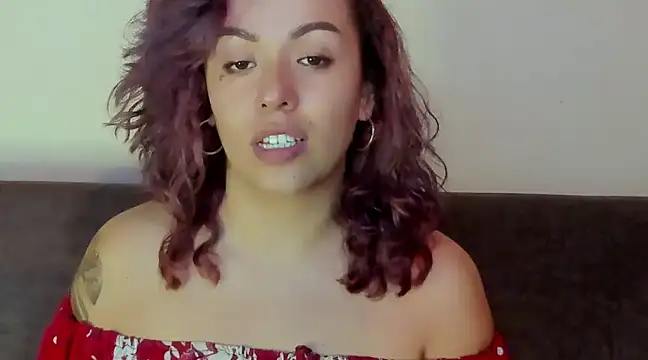 Snapshot of joan-star chatting on December 2024 12:03:02 AM joan-star online show from December 2024 12:03:02 AM