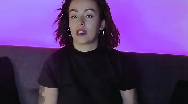 Snapshot of joan-star chatting on March 2025 11:09:02 PM joan-star online show from March 2025 11:09:02 PM