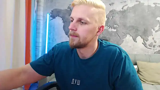 Snapshot of VikingChrisss chatting on January 2025 02:03:02 PM VikingChrisss online show from January 2025 02:03:02 PM