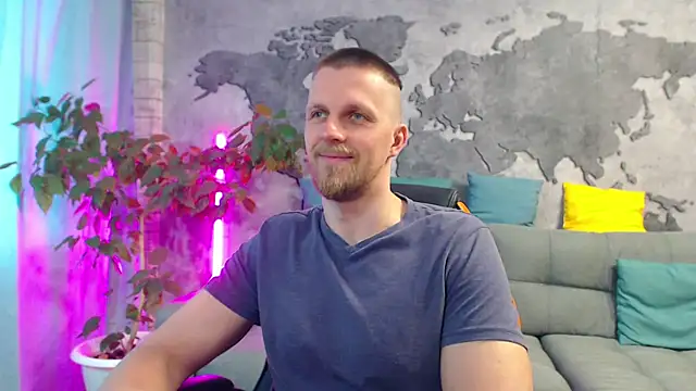 Snapshot of VikingChrisss chatting on June 2026 10:40:02 AM VikingChrisss online show from June 2026 10:40:02 AM