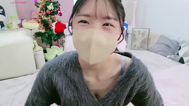 Snapshot of anchan_ chatting on December 2024 06:11:02 AM anchan online show from December 2024 06:11:02 AM