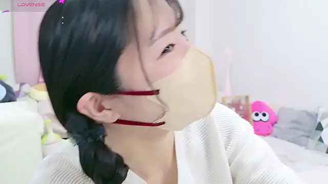 Snapshot of anchan_ chatting on January 2025 01:52:02 PM anchan online show from January 2025 01:52:02 PM