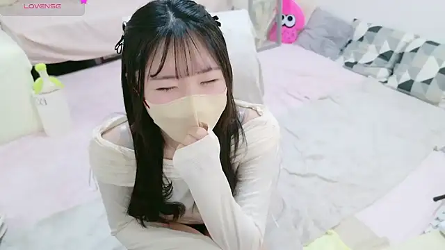 Snapshot of anchan_ chatting on January 2025 01:04:02 PM anchan online show from January 2025 01:04:02 PM