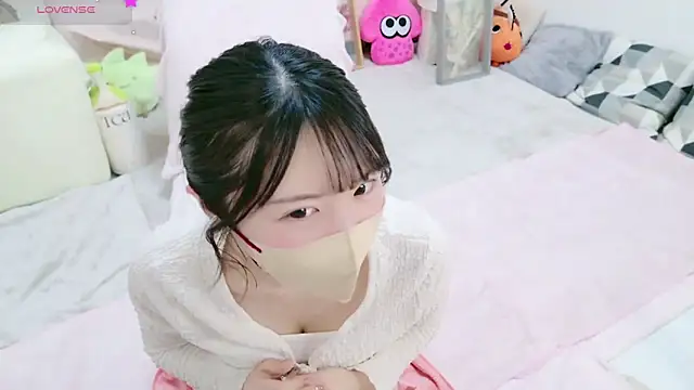 Snapshot of anchan_ chatting on March 2025 01:37:02 PM anchan online show from March 2025 01:37:02 PM