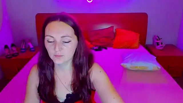 MagicEyess online show from December 2024 03:11:02 PM