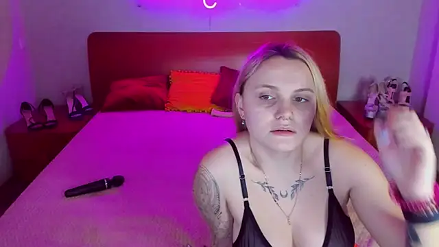 MagicEyess online show from February 2025 10:37:02 AM