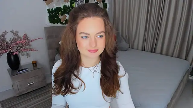 MiracleCurly online show from February 2025 04:36:01 PM