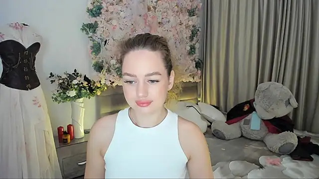 MiracleCurly online show from November 2025 04:07:02 PM