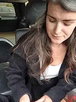 Snapshot of Lilmissvyx chatting on October 2025 03:22:01 PM Lilmissvyx online show from October 2025 03:22:01 PM