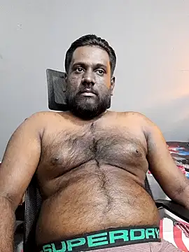 Rayansmith  online show from February 2025 11:36:02 PM