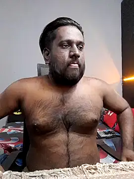 Rayansmith  online show from February 2025 01:00:01 AM