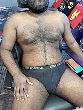 Rayansmith  online show from December 2025 03:57:01 AM