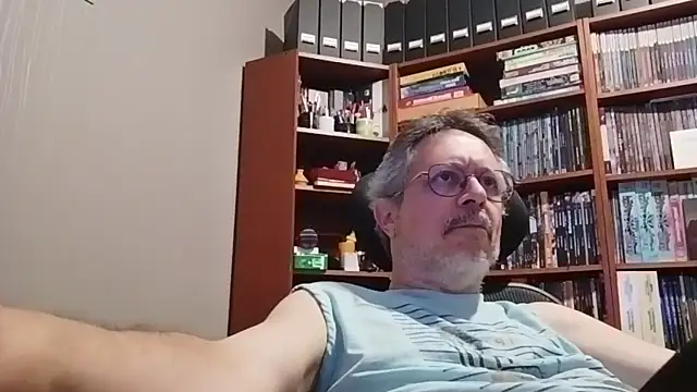 Snapshot of Mandra_is_a_whore chatting on September 2025 09:59:02 PM Mandra is a whore online show from September 2025 09:59:02 PM