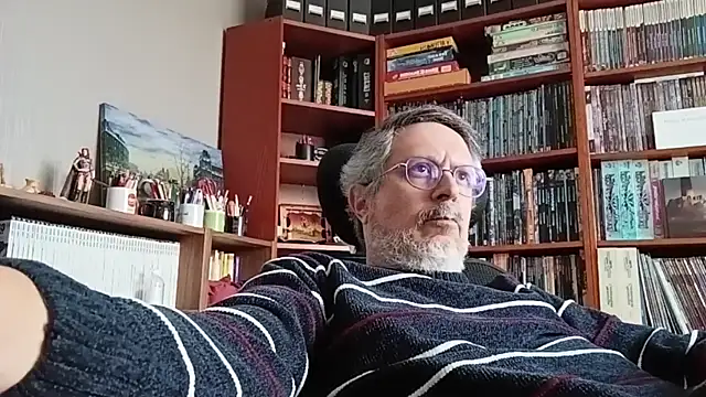 Snapshot of Mandra_is_a_whore chatting on October 2025 02:15:02 PM Mandra is a whore online show from October 2025 02:15:02 PM