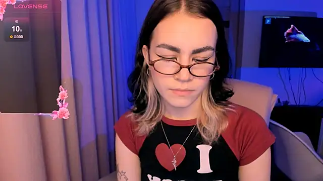 Snapshot of _selectrra chatting on December 2024 04:26:01 PM  selectrra online show from December 2024 04:26:01 PM