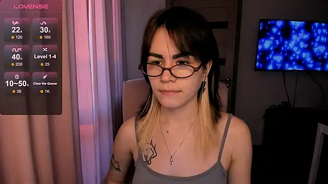 Snapshot of _selectrra chatting on January 2025 02:14:01 PM  selectrra online show from January 2025 02:14:01 PM