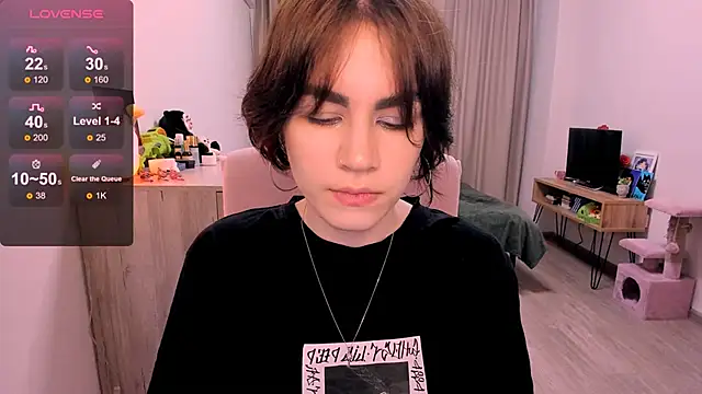 Snapshot of _selectrra chatting on February 2025 12:05:02 PM  selectrra online show from February 2025 12:05:02 PM