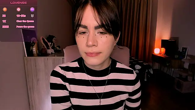 Snapshot of _selectrra chatting on March 2025 12:47:01 PM  selectrra online show from March 2025 12:47:01 PM