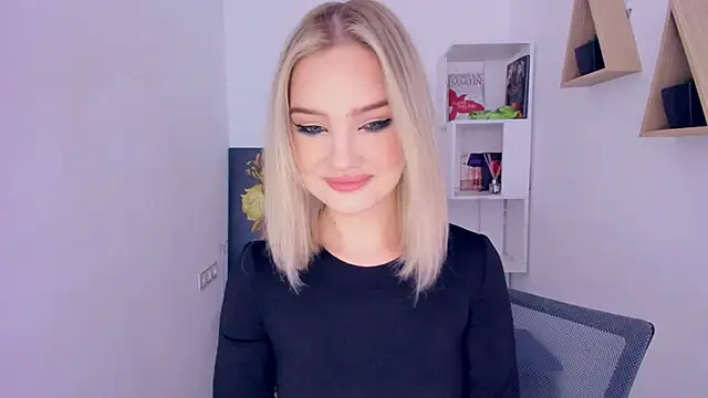 FloweryLove 1 online show from March 2025 02:34:02 PM