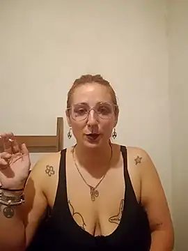 black lady731 online show from April 2026 11:40:01 PM