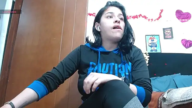 Snapshot of Saray_extrovert_ chatting on October 2025 05:08:01 AM Saray extrovert online show from October 2025 05:08:01 AM