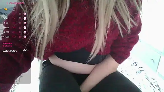 Snapshot of Impression222 chatting on January 2025 07:46:02 AM Impression222 online show from January 2025 07:46:02 AM