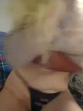 Snapshot of Impression222 chatting on February 2025 02:32:02 PM Impression222 online show from February 2025 02:32:02 PM