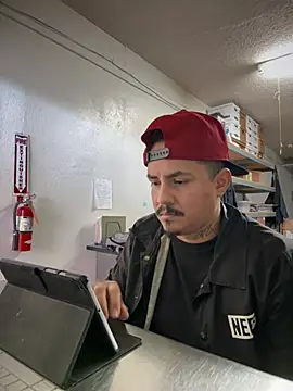 PeterGrandee online show from February 2025 06:02:02 PM