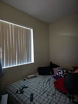 PeterGrandee online show from November 2025 08:43:01 PM