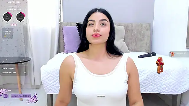 Snapshot of Paula_Desousa chatting on February 2025 10:40:02 PM Paula Desousa online show from February 2025 10:40:02 PM