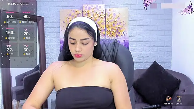 Snapshot of Paula_Desousa chatting on February 2025 07:41:01 PM Paula Desousa online show from February 2025 07:41:01 PM