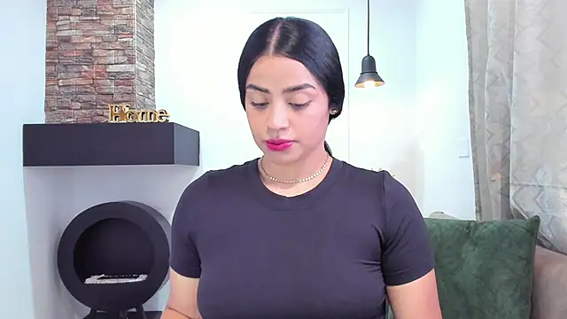 Snapshot of Paula_Desousa chatting on October 2025 07:33:02 PM Paula Desousa online show from October 2025 07:33:02 PM