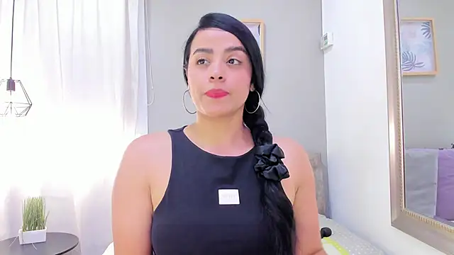 Snapshot of Paula_Desousa chatting on October 2025 07:25:02 PM Paula Desousa online show from October 2025 07:25:02 PM