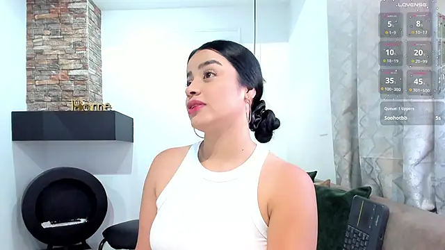 Snapshot of Paula_Desousa chatting on November 2025 07:46:02 PM Paula Desousa online show from November 2025 07:46:02 PM