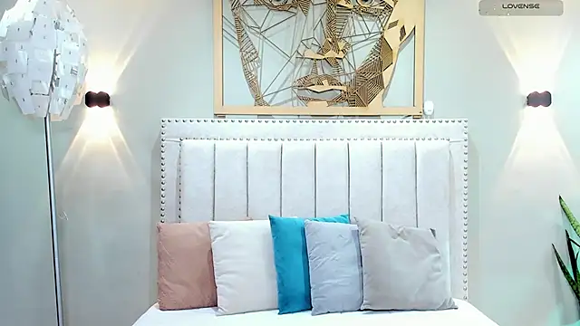 Snapshot of Paula_Desousa chatting on November 2025 07:34:02 PM Paula Desousa online show from November 2025 07:34:02 PM