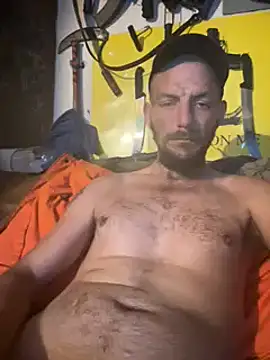 Snapshot of 420rickie420 chatting on December 2024 02:33:01 AM 420rickie420 online show from December 2024 02:33:01 AM