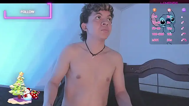 Snapshot of Lucaas_King chatting on December 2024 12:17:01 PM Lucaas King online show from December 2024 12:17:01 PM