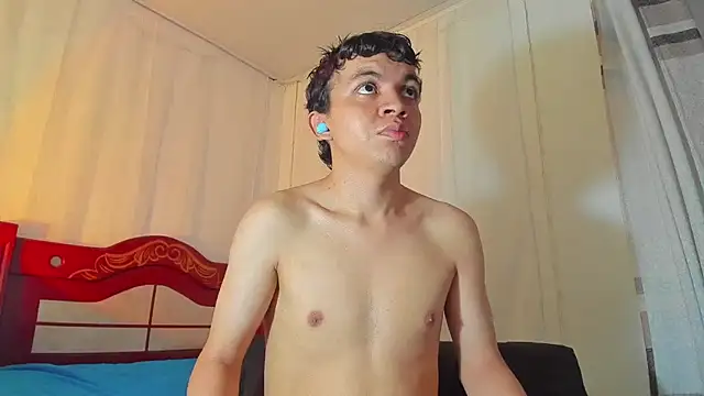 Snapshot of Lucaas_King chatting on October 2025 02:59:01 PM Lucaas King online show from October 2025 02:59:01 PM