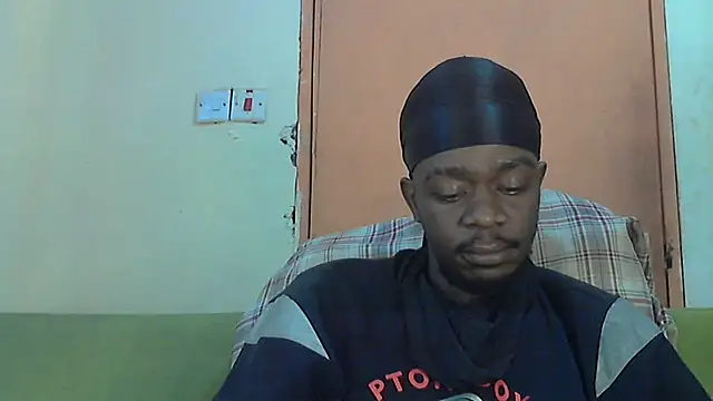 BIGDICKMULLAH online show from October 2025 11:08:02 AM