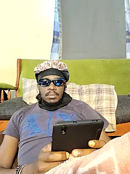 Snapshot of BIGDICKMULLAH chatting on May 2026 12:22:02 PM BIGDICKMULLAH online show from May 2026 12:22:02 PM