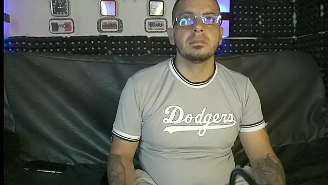 Snapshot of Dulce_yors chatting on March 2025 02:07:02 AM Dulce yors online show from March 2025 02:07:02 AM