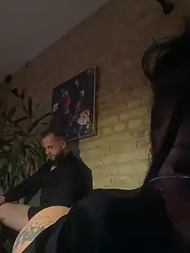 Snapshot of Demona696 chatting on December 2024 12:36:01 AM Demona696 online show from December 2024 12:36:01 AM