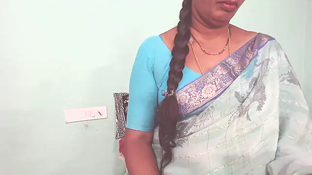 Snapshot of shrutitelugu69 chatting on April 2026 05:11:01 PM shrutitelugu69 online show from April 2026 05:11:01 PM