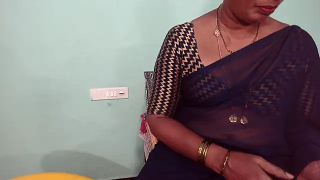 Snapshot of shrutitelugu69 chatting on April 2026 04:57:02 PM shrutitelugu69 online show from April 2026 04:57:02 PM