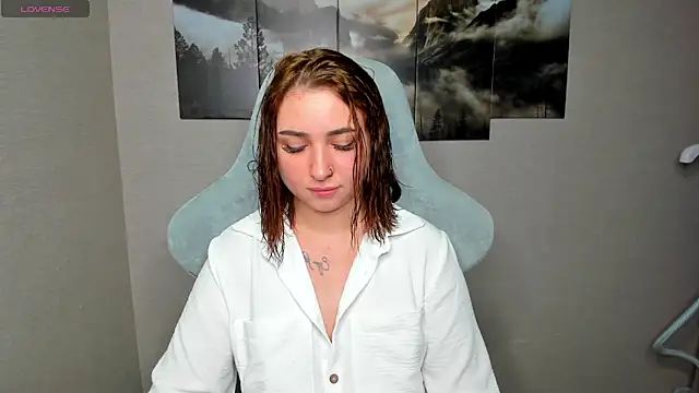 Snapshot of Sourr_Lollipop chatting on June 2026 01:03:01 AM Sourr Lollipop online show from June 2026 01:03:01 AM