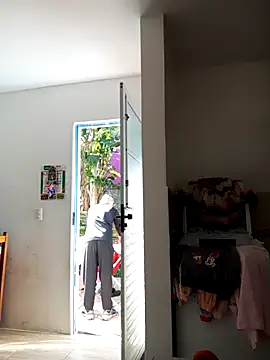 Snapshot of emrehliug12 chatting on September 2025 05:49:01 PM emrehliug12 online show from September 2025 05:49:01 PM