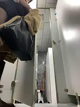 Snapshot of Asia-Lynn chatting on December 2024 05:50:01 PM Asia-Lynn online show from December 2024 05:50:01 PM