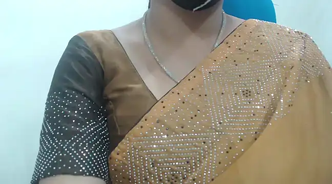 Snapshot of Lovely_Siri_23 chatting on January 2025 07:13:02 PM Lovely Siri 23 online show from January 2025 07:13:02 PM