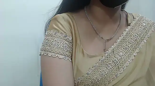 Snapshot of Lovely_Siri_23 chatting on February 2025 04:10:02 PM Lovely Siri 23 online show from February 2025 04:10:02 PM