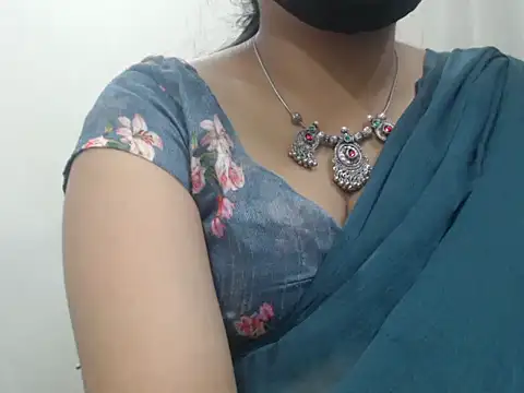 Lovely Siri 23 online show from April 2026 07:55:02 PM